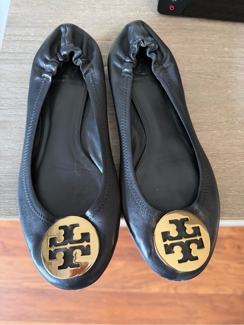 Tory Burch Black Leather Ballet Flats with Gold Logo Medallion